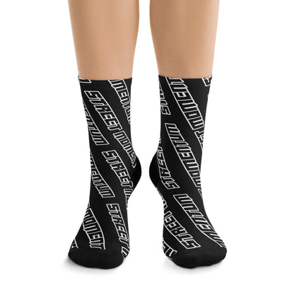Street Momentum – Performance Crew Socks